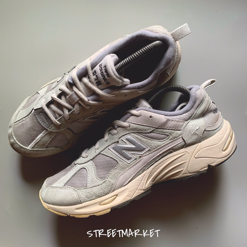 New balance 878 beige hotsell
