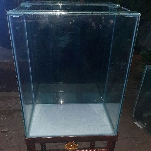 Jual Aquarium Kaca Filter Belakang 40x40x50 | Shopee Indonesia