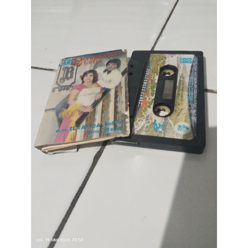 Jual kaset pita a rafiq - om el rafiqa / pengalaman pertama | Shopee ...