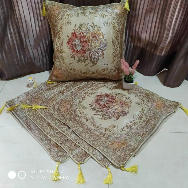 Jual Sarung Bantal Kursi Online: Sentuhan Elegan untuk Kenyamanan dan Gaya Rumah Anda