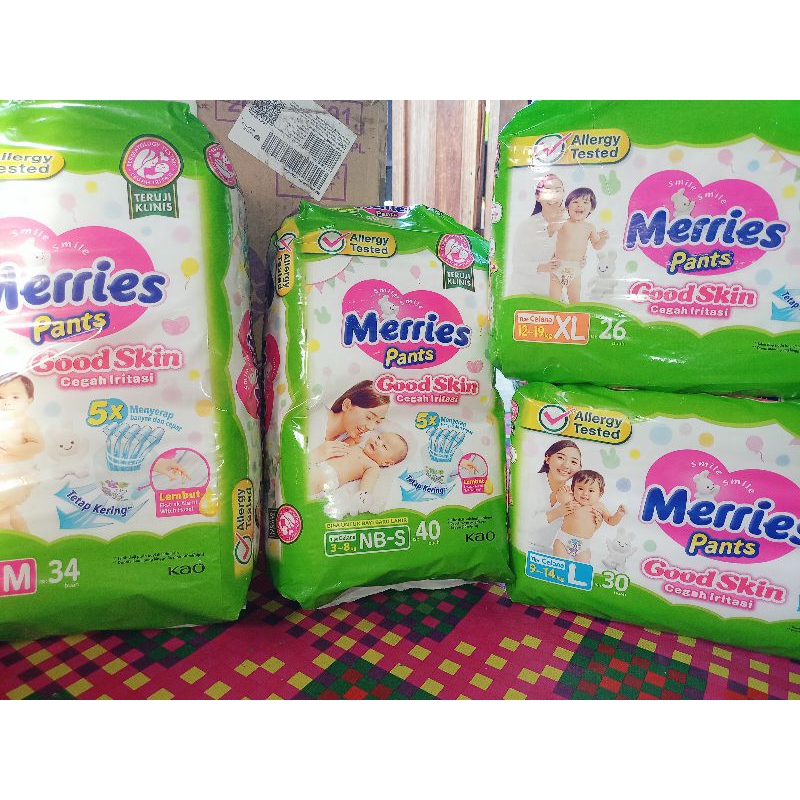 Jual merries diapers pant | Shopee Indonesia