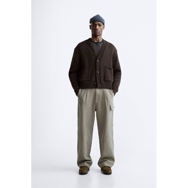 Jual Cardigan Knit Z*raa Men’s V Neck Brown | Shopee Indonesia