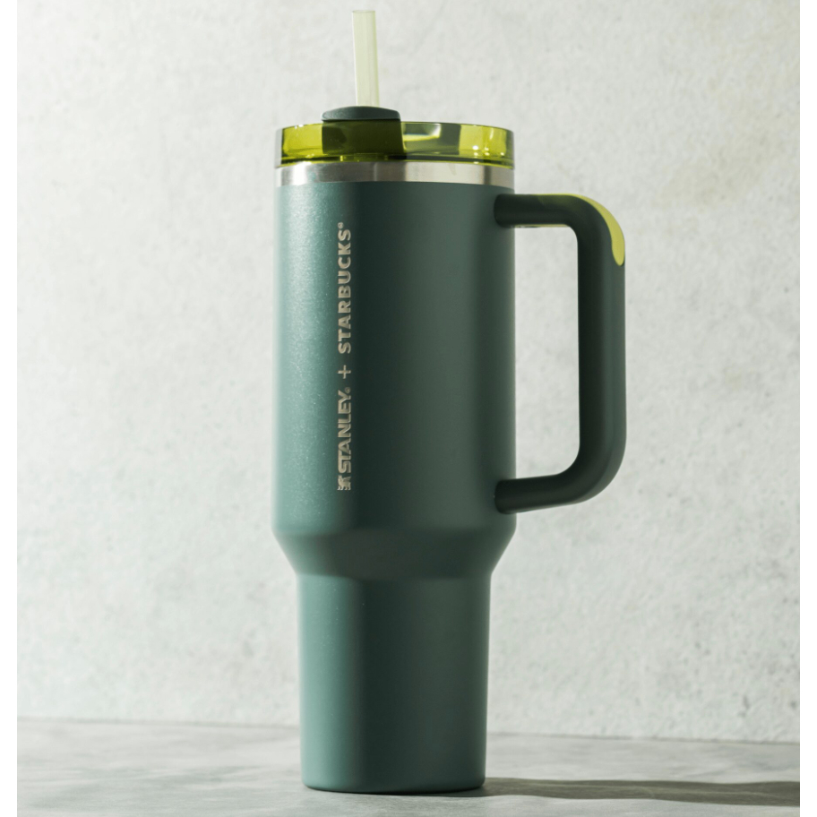 Jual Starbucks X Stanley Quencher Tumbler - Green (1183 ML) | Shopee ...