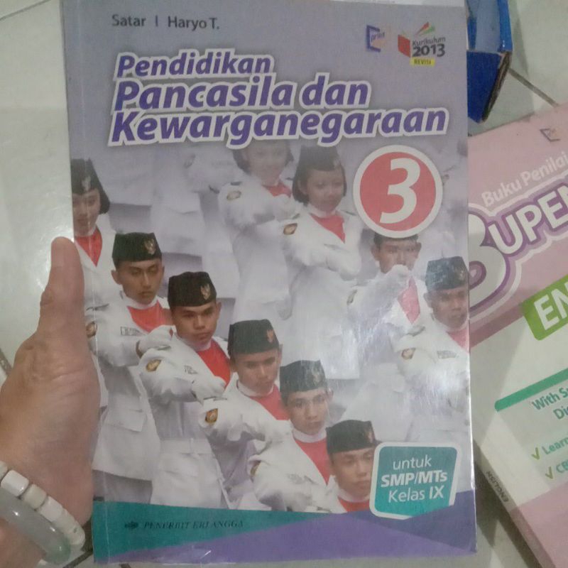 Jual Pendidikan Pancasila Dan Kewarganegaraan 3 Smp Pendidikan