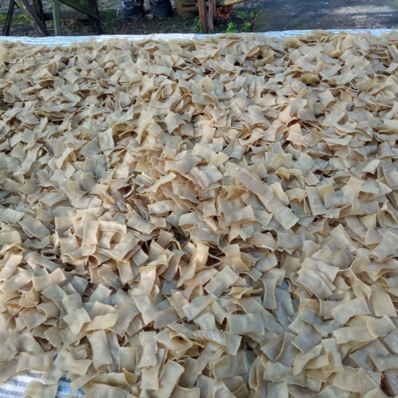 Jual KRUPUK RAMBAK MENTAH RASA GURIH NAGIH 250 GR KERUPUK RAMBAK TEPUNG ...