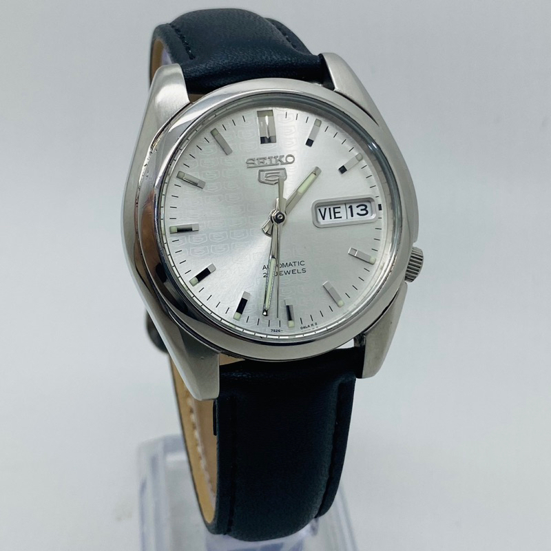 Seiko 7S26-01V0 Grey Dial Day Date