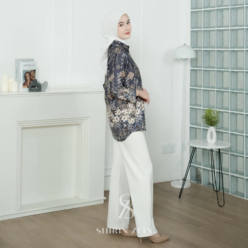 Blouse Maudy ShirinZein Tampilan Keseluruhan