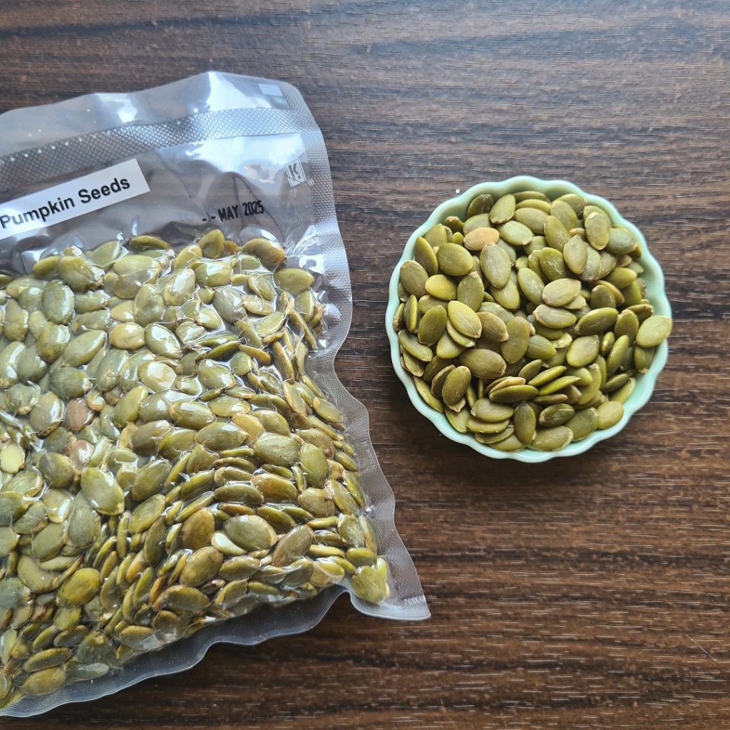 Jual Pumpkin Seed Seeds / Kuaci Biji Labu Mentah 250 gr | Shopee Indonesia