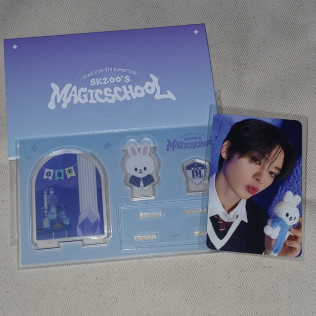 Jual Acrylic Standee Stray Kids Magic School Merchandise Lee Know PC ...