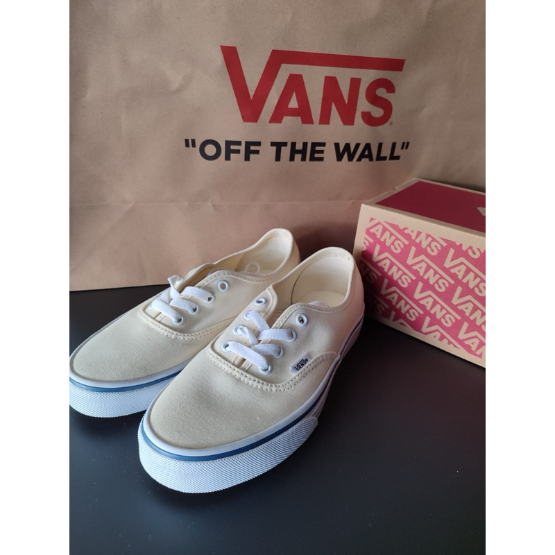 Jual Vans Authentic White VN000EE3WHT US 7 BNIB ORIGINAL PT. NAVYA RETAIL INDONESIA Shopee Indonesia