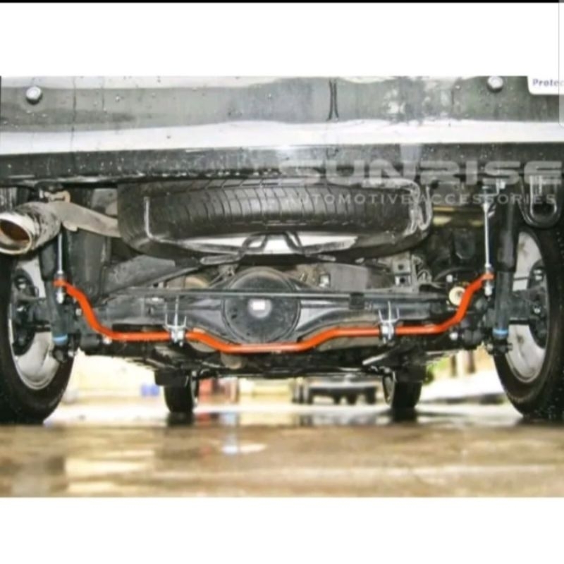 Jual besi stabil stabilizer belakang mobil Toyota kijang Innova Inova ...