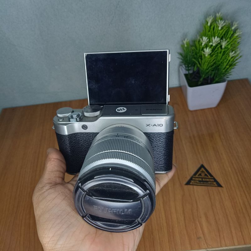 Jual FUJIFILM XA10 MIRRORLESS FUJIFILM XA 10 | Shopee Indonesia