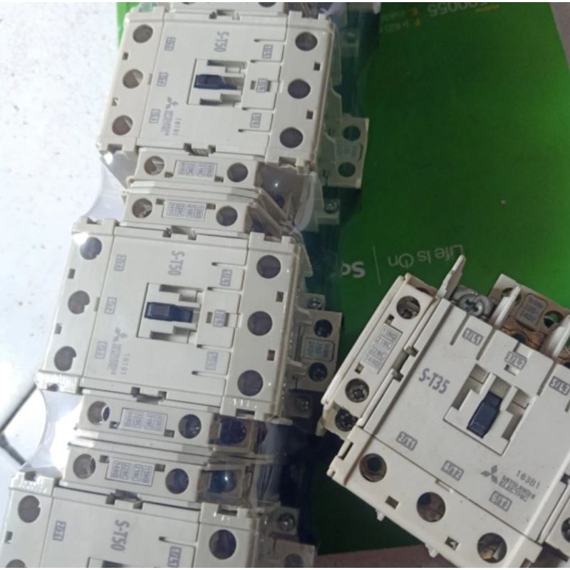 Jual Contactor/akontakyor ST 50 mitsubishi | Shopee Indonesia