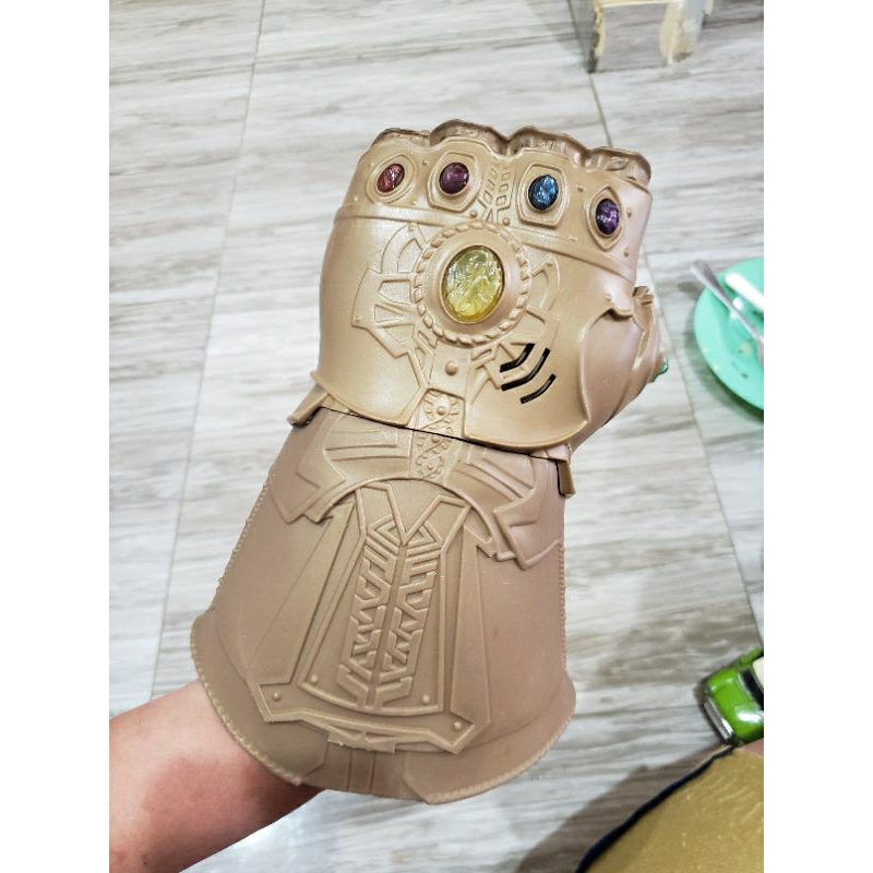 Jual JUAL ORIGINAL MARVEL INFINITY WAR GAUNTLET THANOS HANDS STONES ...