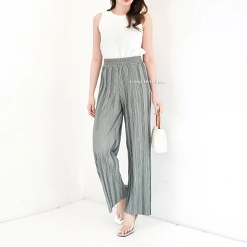 Celana Kulot Plisket BB Kulot BB Plisket BB Pleated Culotte Pants Pleated Pants