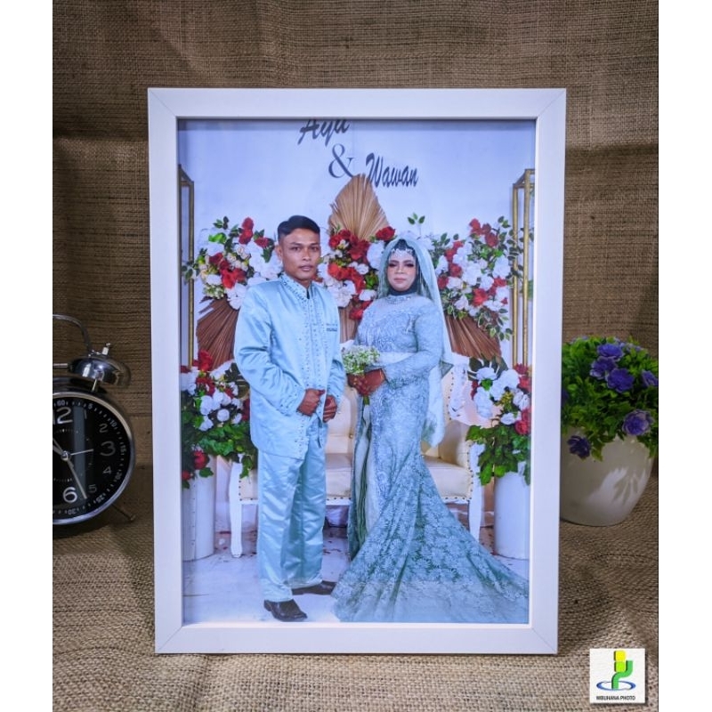 Jual Cetak Photo Frame Kayu Premium A4~ COD ~ Free polaroid | Shopee ...
