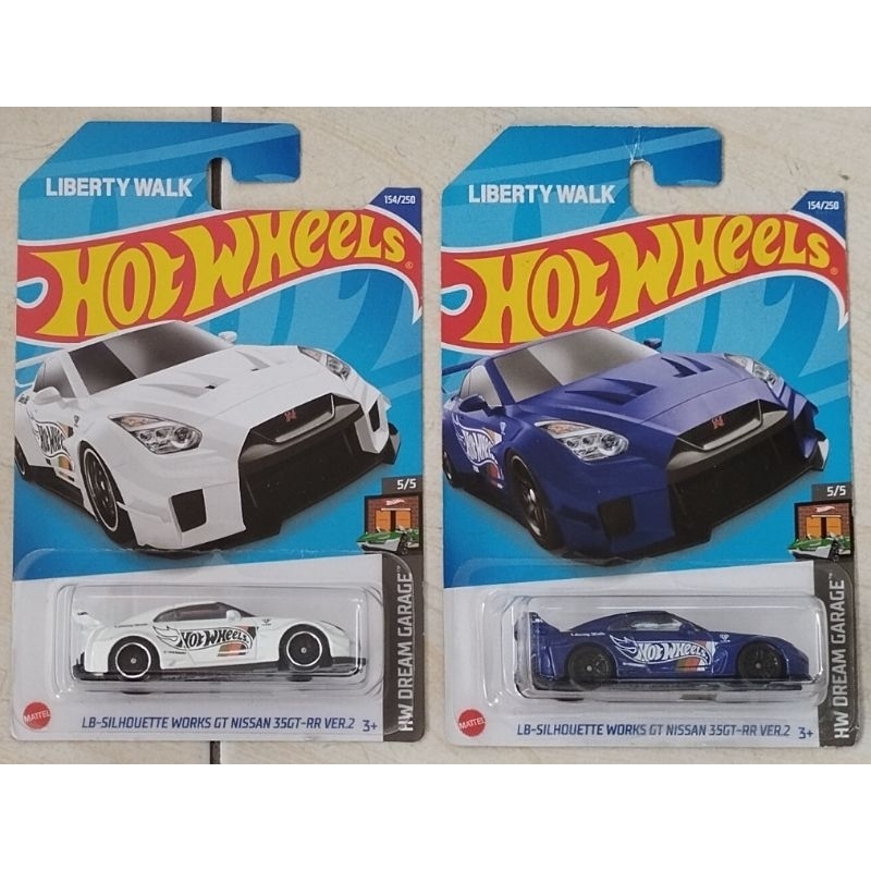 Jual Hot Wheels R35 LBWK biru tua dan putih (2 pcs) | Shopee Indonesia