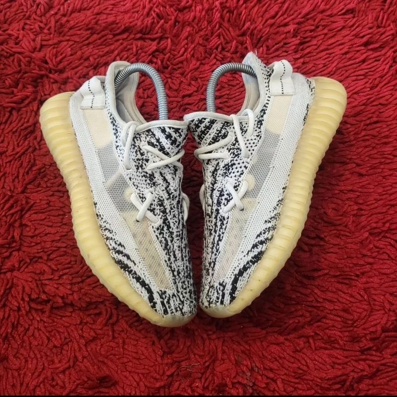 Jual ADIDAS YEEZY | Shopee Indonesia