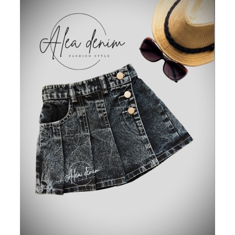Little M Denim With Pocket Side Celana Rok Anak Perempuan main image 0