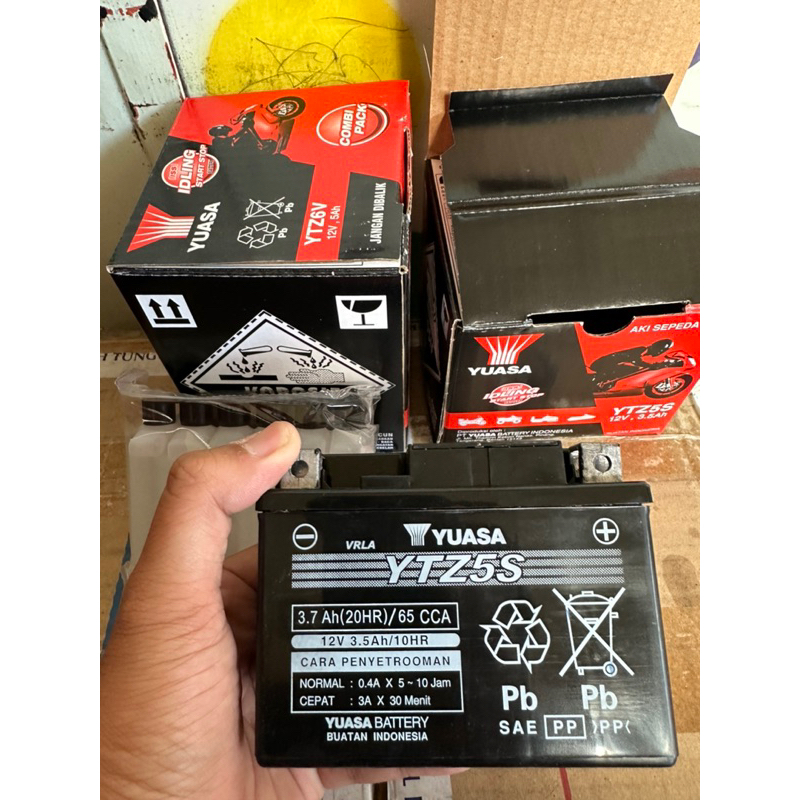 Jual aki yuasa ytz5s aki kering yuasa ytz5s 12v 3,5Ah aki karisma supra