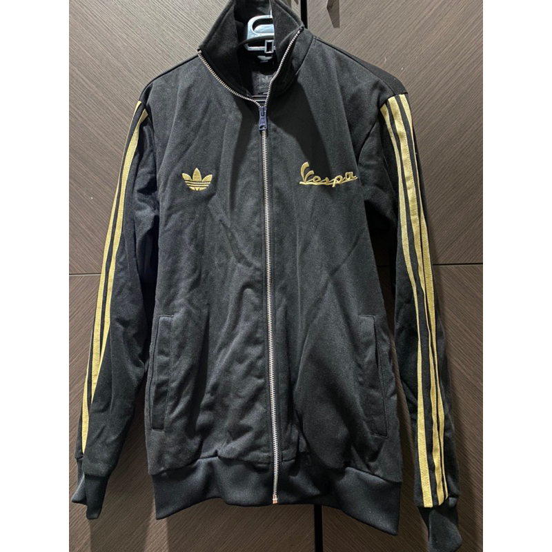 Adidas vespa hitam sale