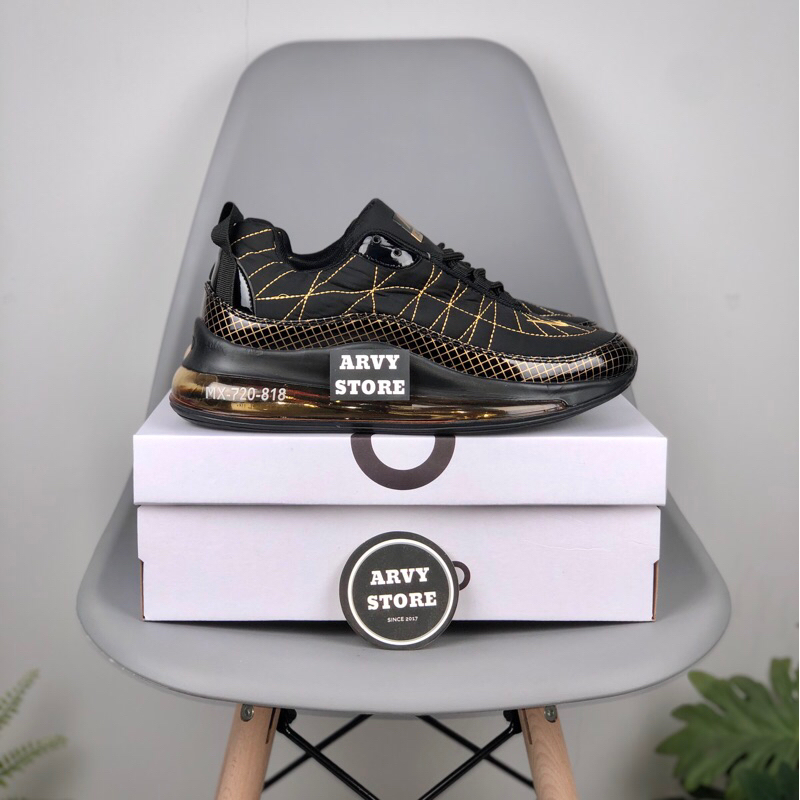 Air max 720 shop 818 black gold