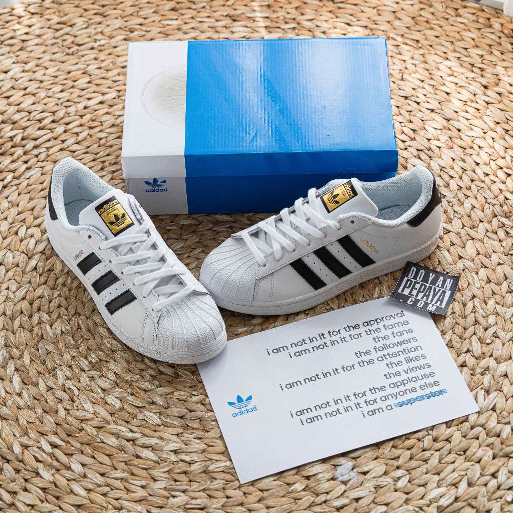 Sepatu adidas hotsell superstar black white