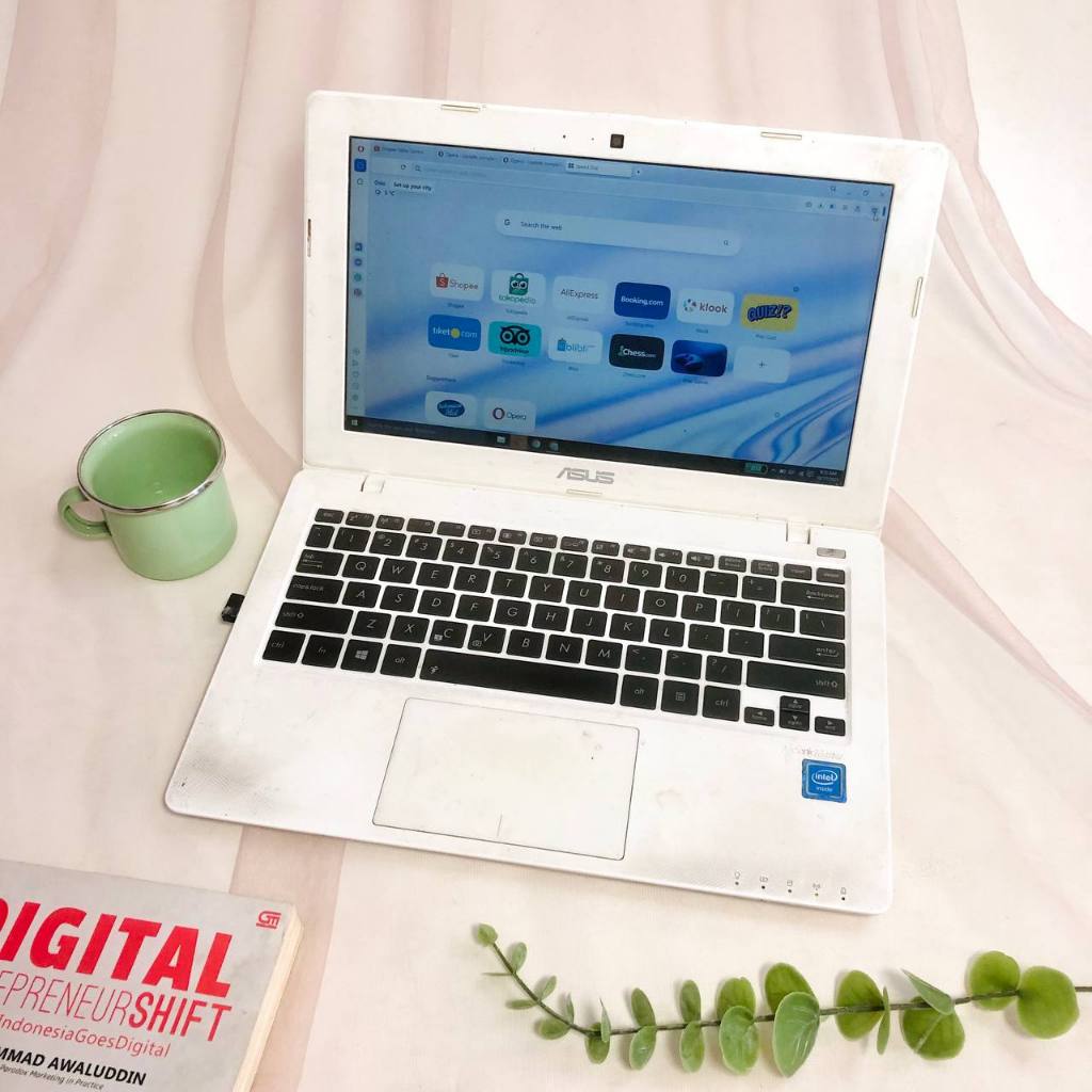 Jual Notebook Laptop Paling Laris ASUS X200MA SUPER MURAH. COCOK UNTUK