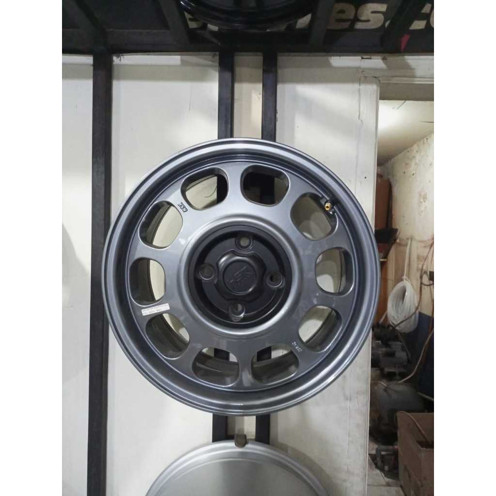 Jual velg hsr model klg r16 h4 warna grey buat avanza,xeia,livina dll ...