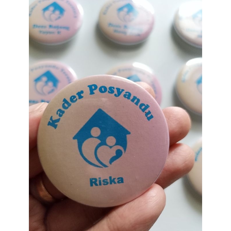 Jual Pin Posyandu/Pin Kader Posyandu Custom | Shopee Indonesia