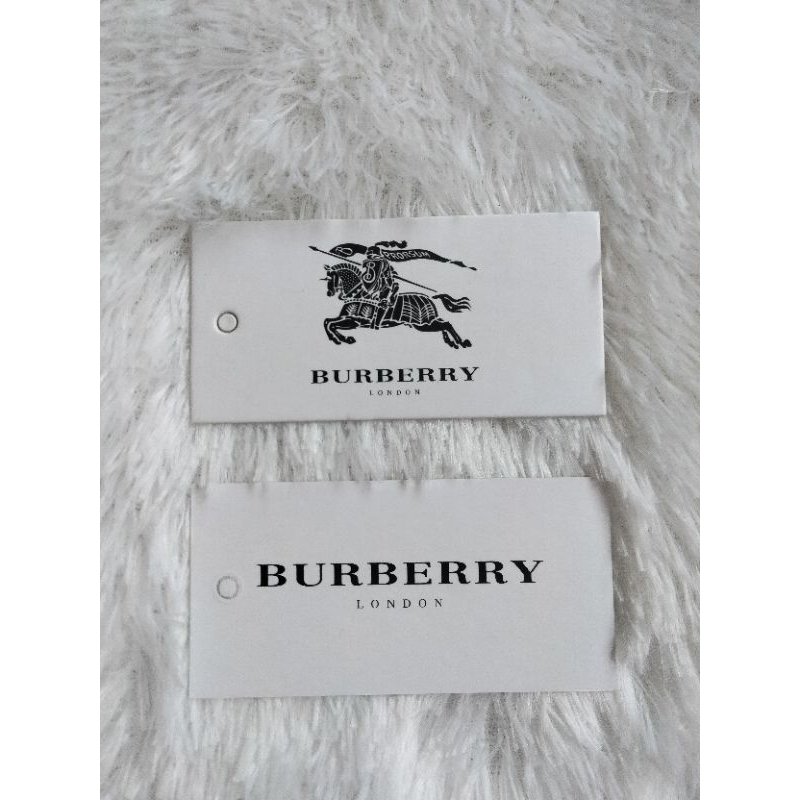 Burberry hangtag hot