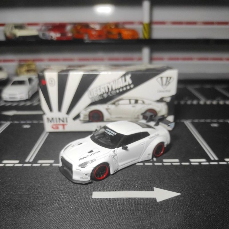 Jual mini gt lbwk r35 #9 | Shopee Indonesia