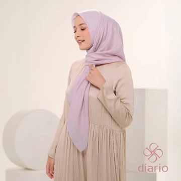 Diario Kerudung Segi Empat Ultrafine Plain Scarf Voal Pink Series