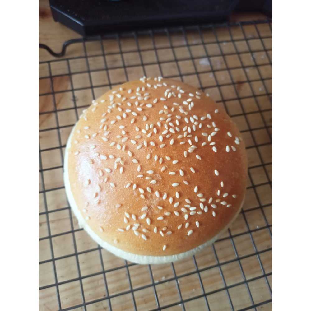 Jual Roti Glazed Bun /Light Burger / Wijen 12 cm-120 gr Nuha Bakery ...