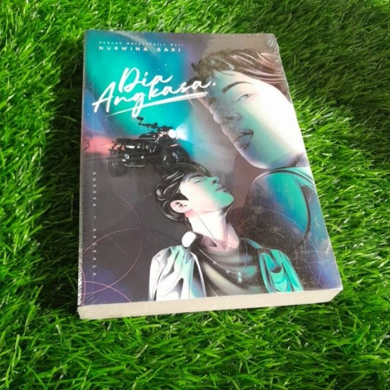 Jual BUKU DIA ANGKASA SEBUAH NOVEL NURWINA SARI | Shopee Indonesia