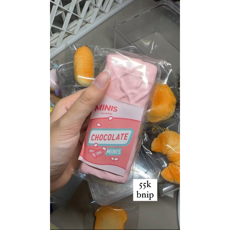 Jual flashsale squishh snickers pink mini bar | Shopee Indonesia