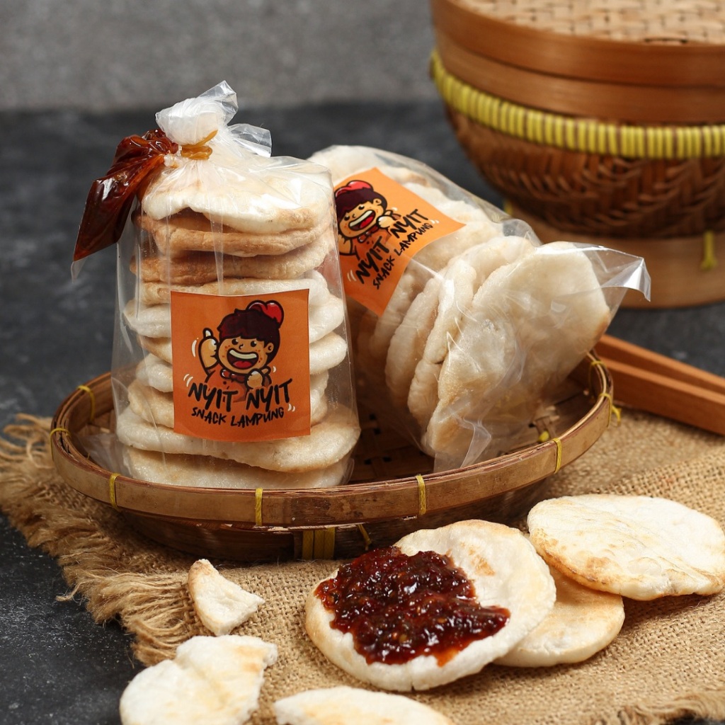 Jual Kemplang Rasa Ikan Oleh Oleh Khas Lampung Nyit Nyit Snack | Shopee ...