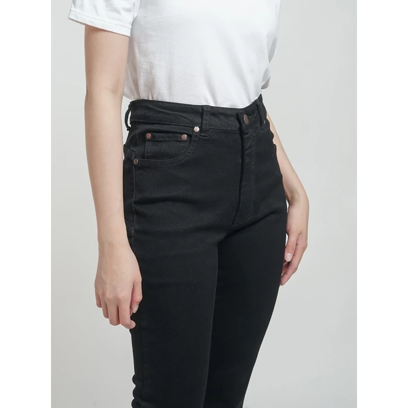 DUST Celana High Rise Bootcut Jeans Kalula All Black Comfease (D. 31300-BC) - foto 1