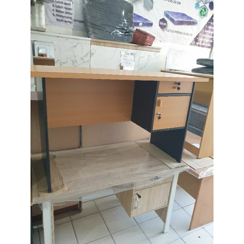 Jual Meja kantor 1/2 biro kokoh dan awet | Shopee Indonesia