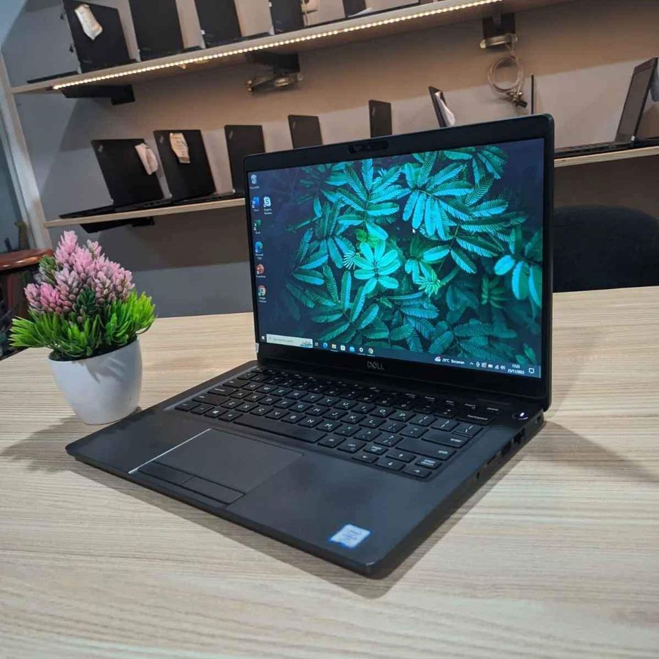 Jual laptop second Dell 5490 intel i5 generasi 8 ram 8gb ssd 256gb 3 ...