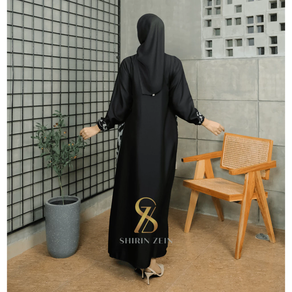 Gamis Rania Glamour Tampilan Keseluruhan