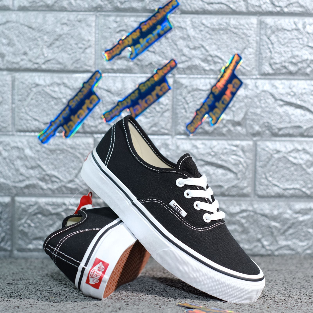 Vans classic Authentic Black White Original Global Market BNIB