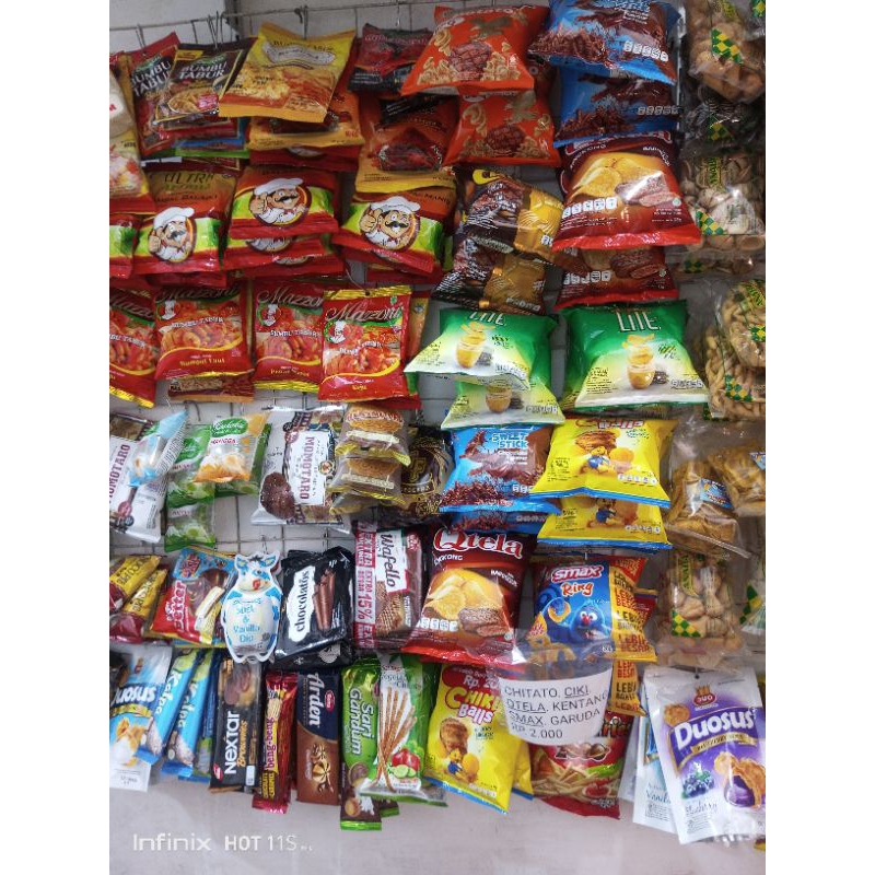 Jual aneka Snack 2rb an | Shopee Indonesia