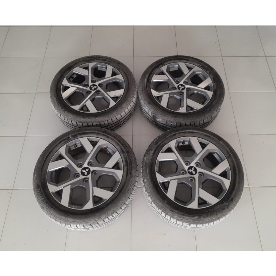 Jual Velg Mobil Bekas Copotan Oem Std X Pander Cross R Pcd X Gmf