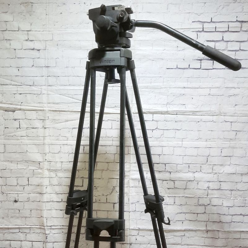 Jual Vinten Pro-6 HDV Tripod System | Shopee Indonesia Jual Vinten Pro-6 HDV Tripod System | Shopee Indonesia