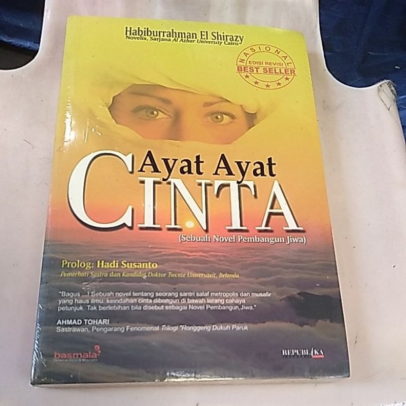 Jual Novel Ayat-ayat Cinta Habiburrahman El Shirazy Original | Shopee ...