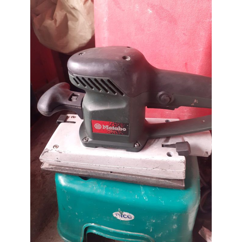 Jual Mesin Amplas Metabo & Makita 9045B Kondisi Second Mulus | Shopee ...