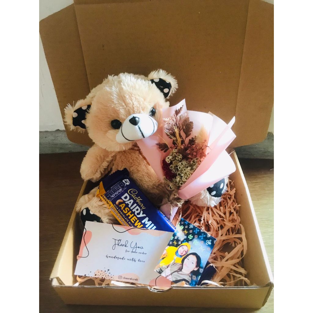 Jual kado hadiah gift box hampers valentine anniversary ulang tahun ...