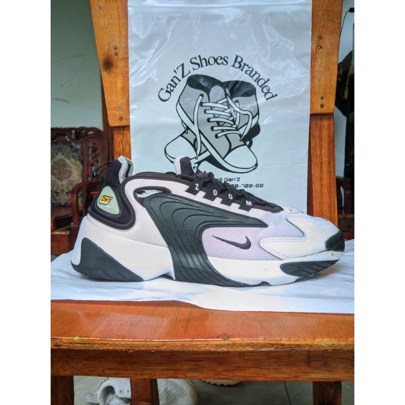 nike air zoom 2000