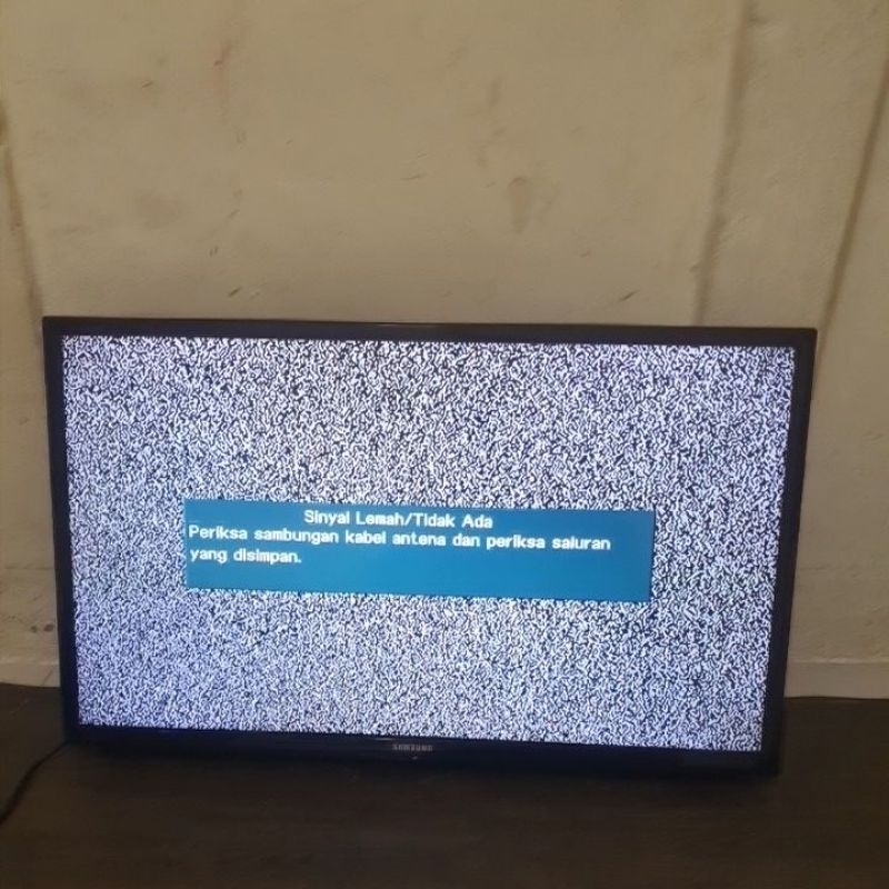 Jual Second Tv Led 32" Samsung ( Mulus dan Normal) | Shopee Indonesia
